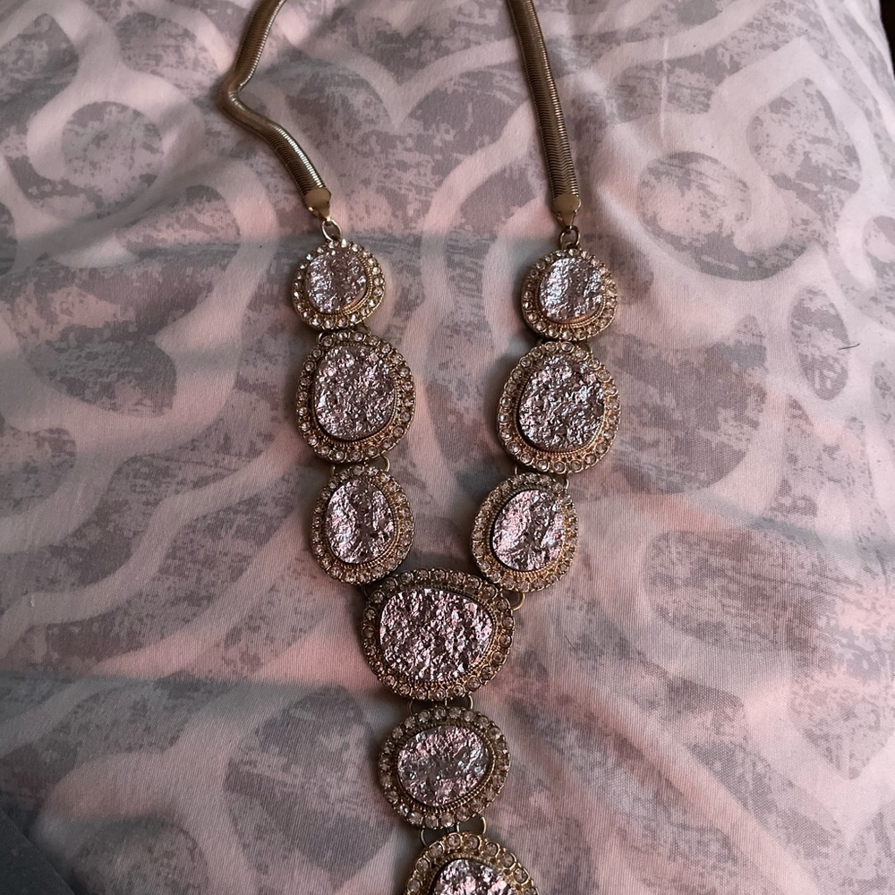 Necklace - Picture 2 of 7